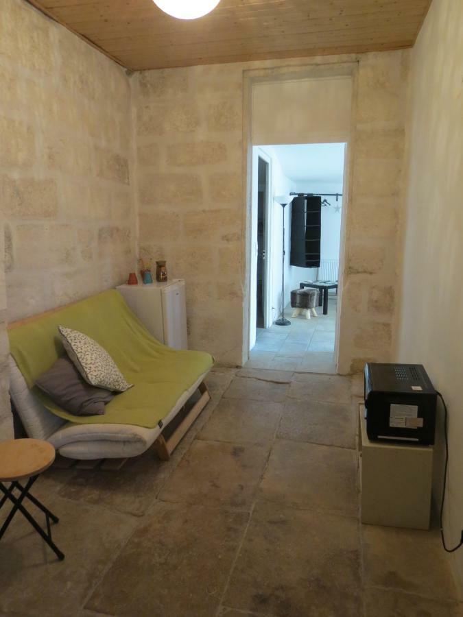 B&B Mas Les Lecques Beaucaire  Eksteriør billede